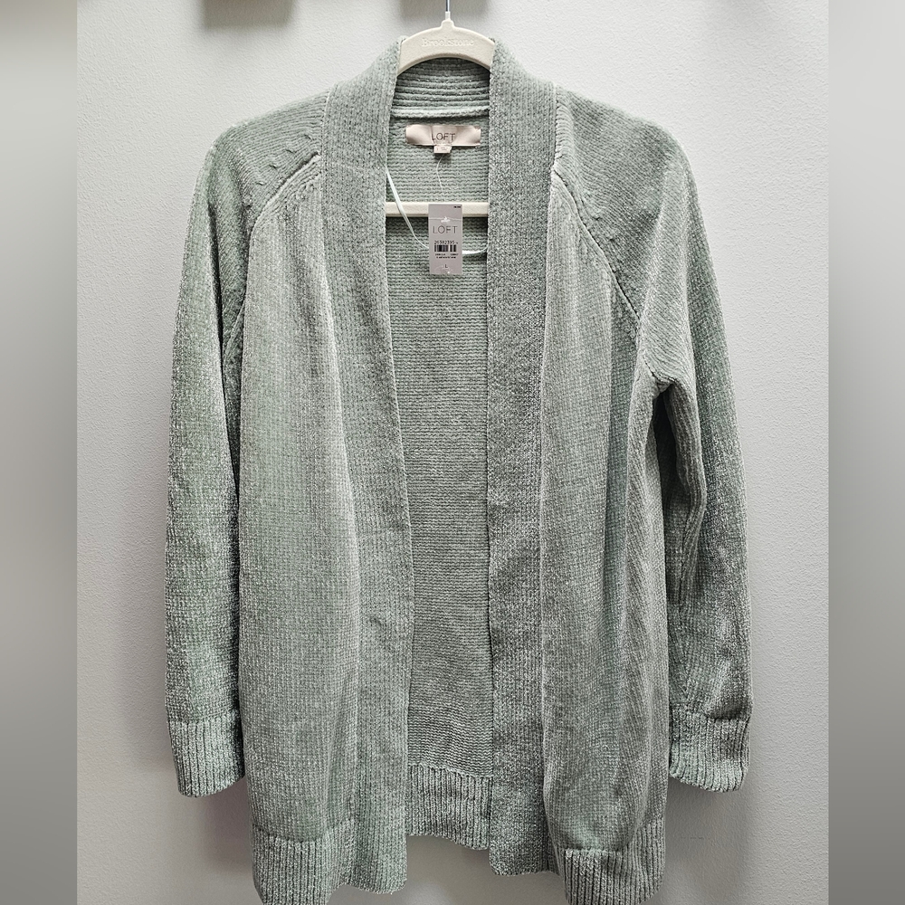 LOFT Women’s Cardigan Size L NWT